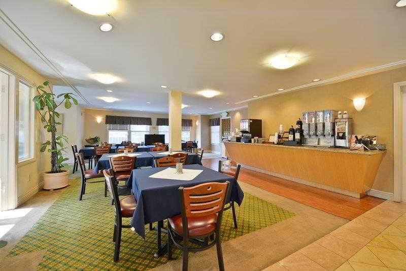 Surestay Plus Hotel By Best Western Маунтін-В'ю Екстер'єр фото