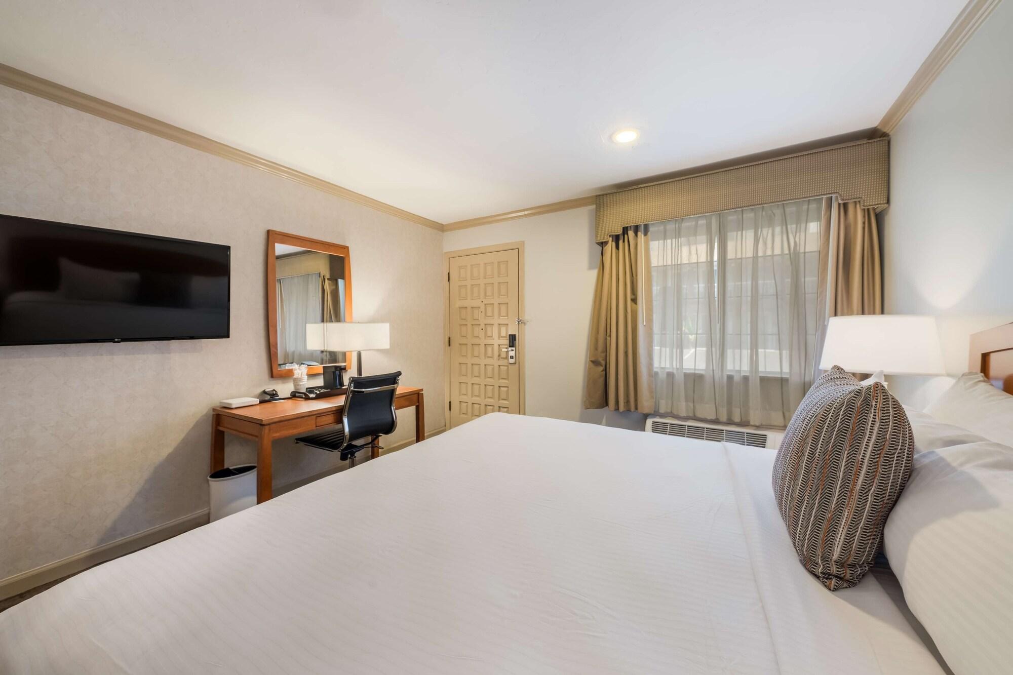 Surestay Plus Hotel By Best Western Маунтін-В'ю Екстер'єр фото